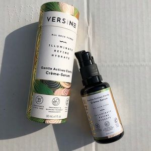 NWT - Versine illuminate serum